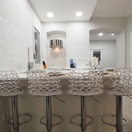 Stunning Apt 3 Pax 15 Min Gran Via & Plaza Mayor-2